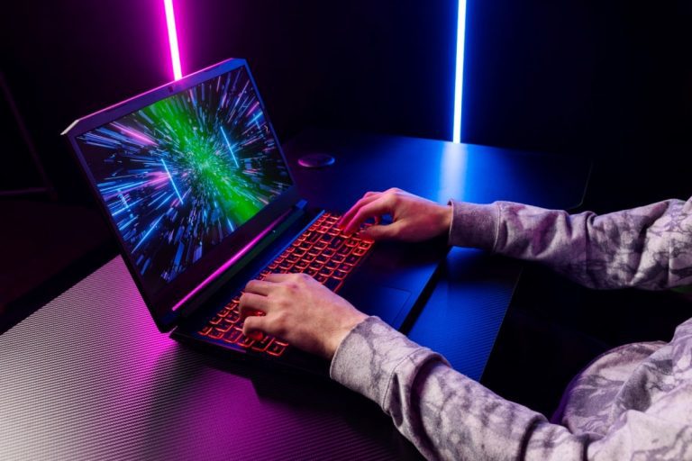 Conheça os melhores notebooks para jogos do mercado