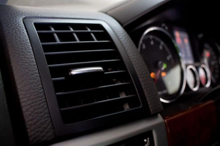Ar condicionado automotivo