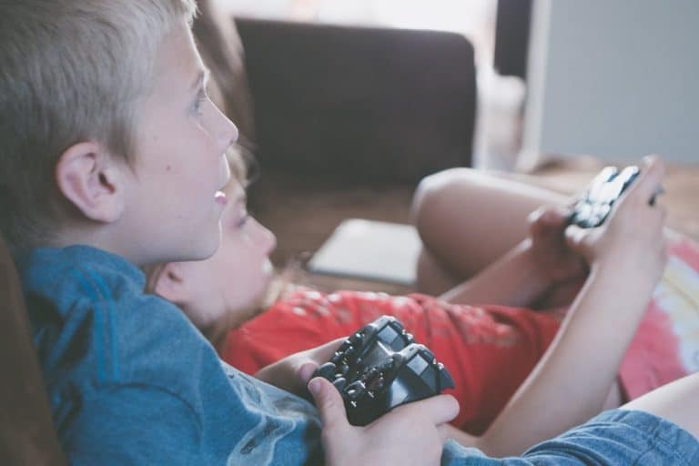 Imagen de Jogos de ação vs jogos de aventura para PS4
