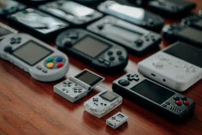 Jogos digitais vs jogos físicos de console